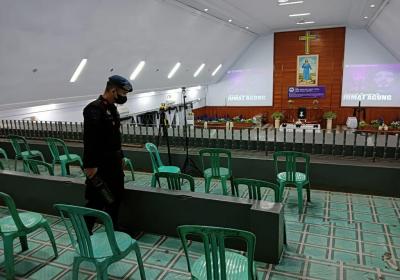 Jelang Paskah, Detasemen Gegana Satbrimobda Sulut Sterilisasi Gereja di Manado