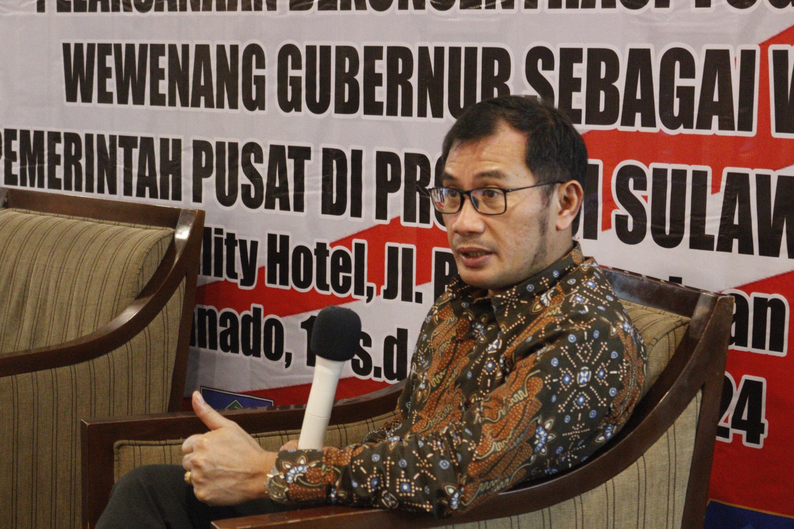 Gugatan Paslon Ditolak, Liando : MK Konsisten Dengan Aturan Mereka
