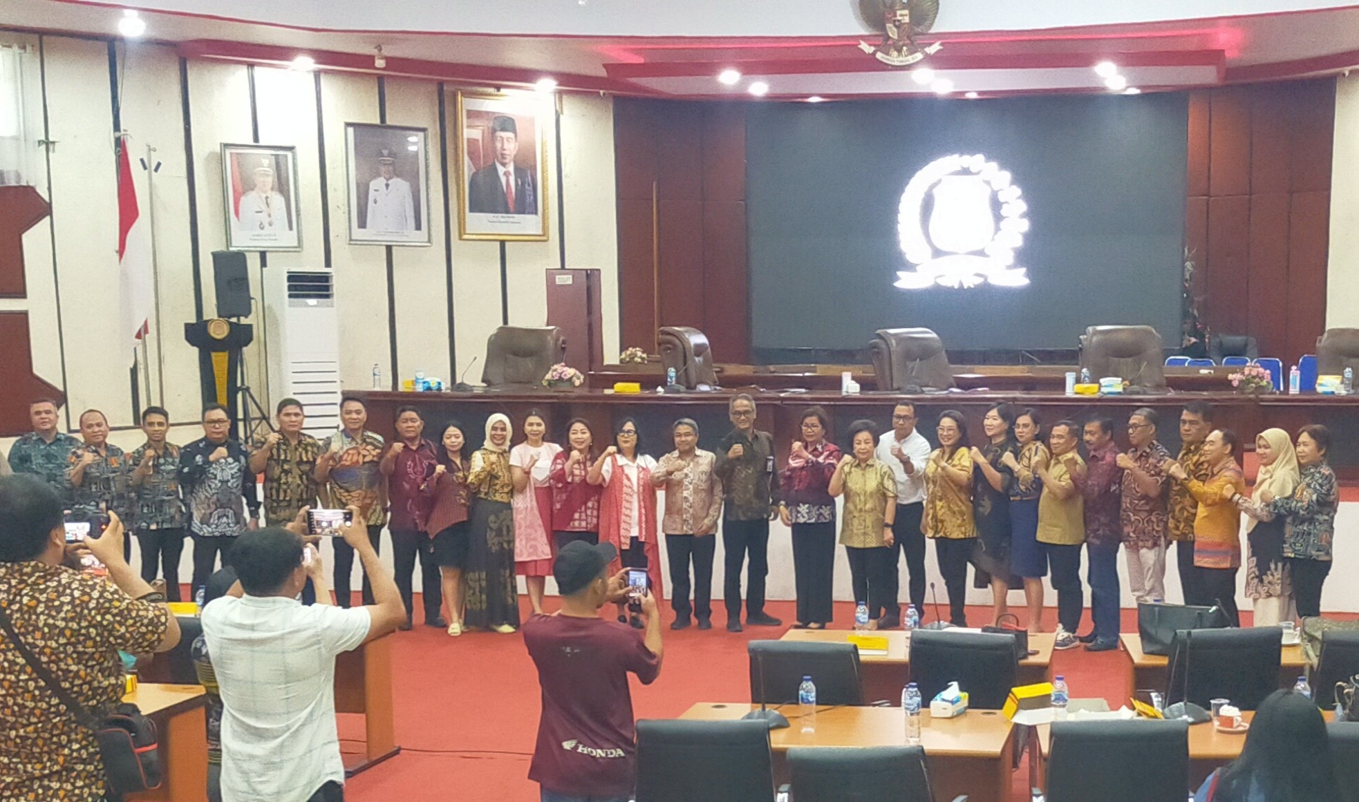 KPK Tiba di Manado, Datangi DPRD dan Rencanakan ke Pemda