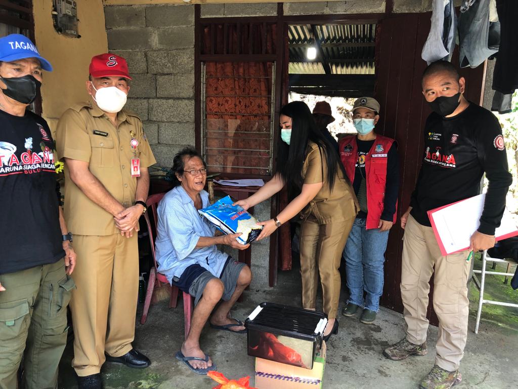 Kelurahan Tikala Ares Bantu Warga Terdampak Tanah Longsor