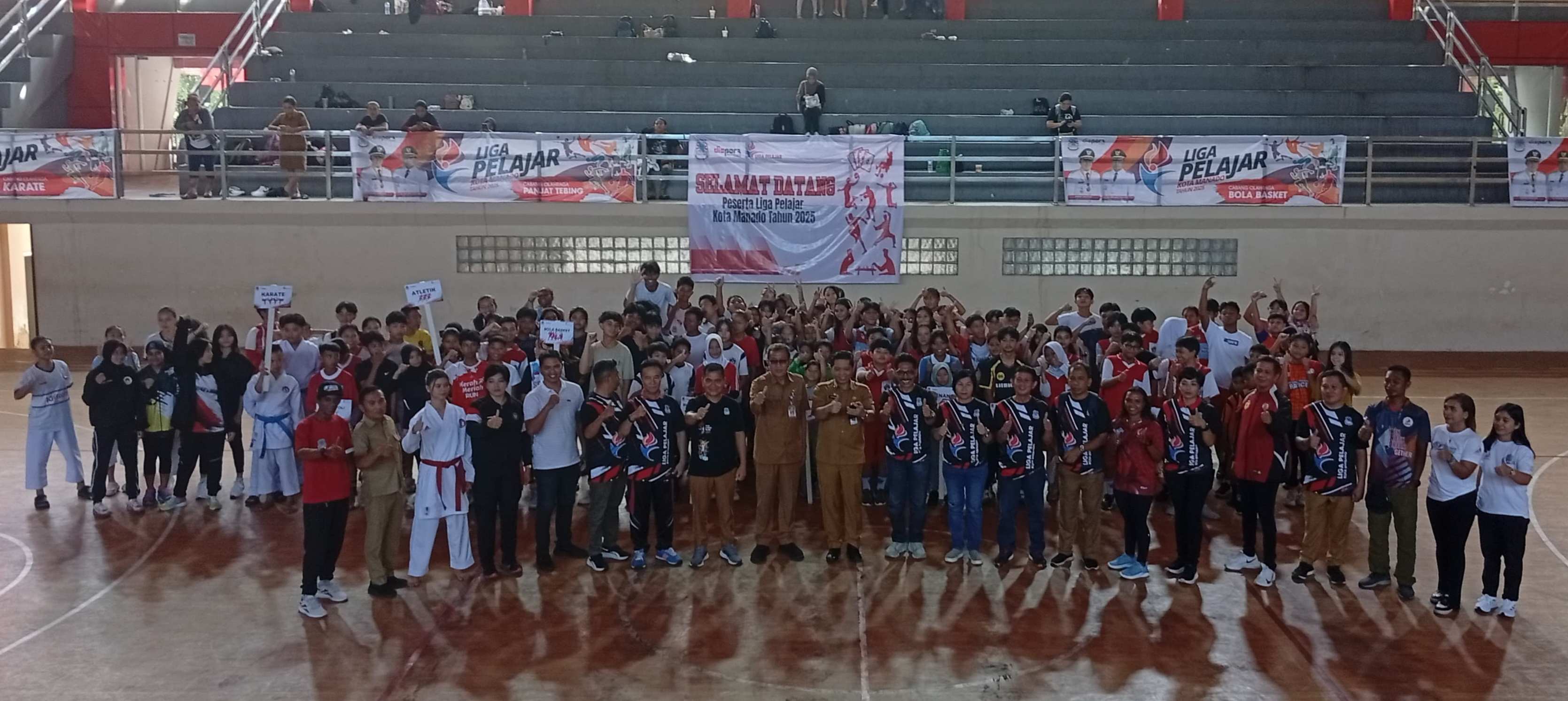 Sekda Dandel Buka Liga Pelajar Manado, Ada 4 Cabor Peraih Medali PON XXI