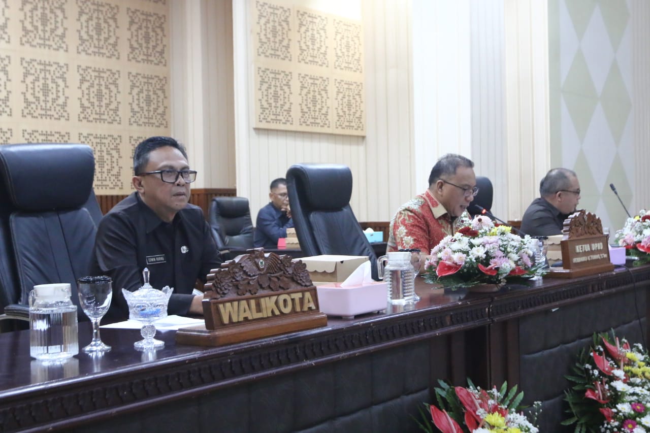 Rapat Paripurna DPRD Kota Tomohon: Penutupan Masa Persidangan Pertama dan Pembukaan Masa Persidangan Kedua Tahun 2025