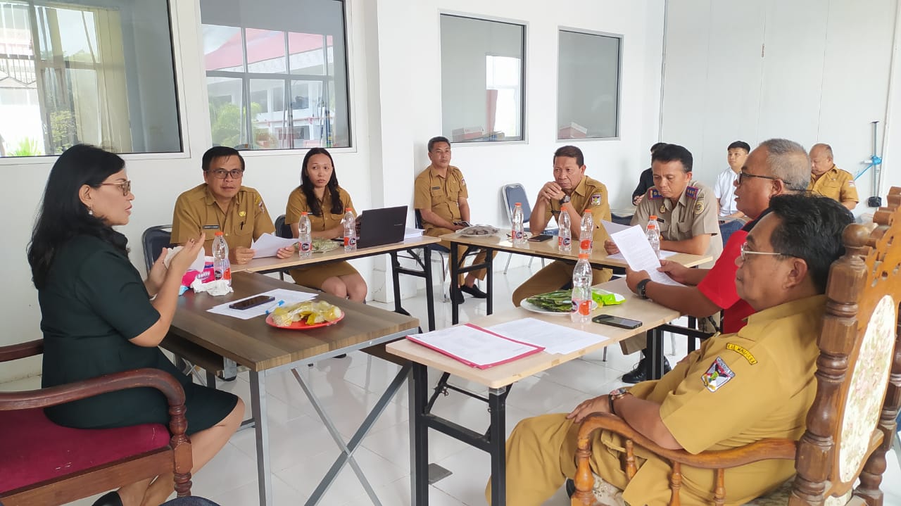 Atasi Kendala Pelayanan Izin Usaha, Sekda Watania Instruksikan Tim PBB Cari Solusi