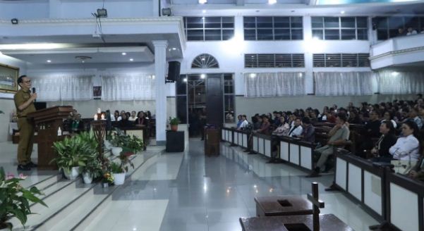 Khusyuk, Ibadah Kebaktian Penyegaran  Iman di GMIM Maranatha Paslaten