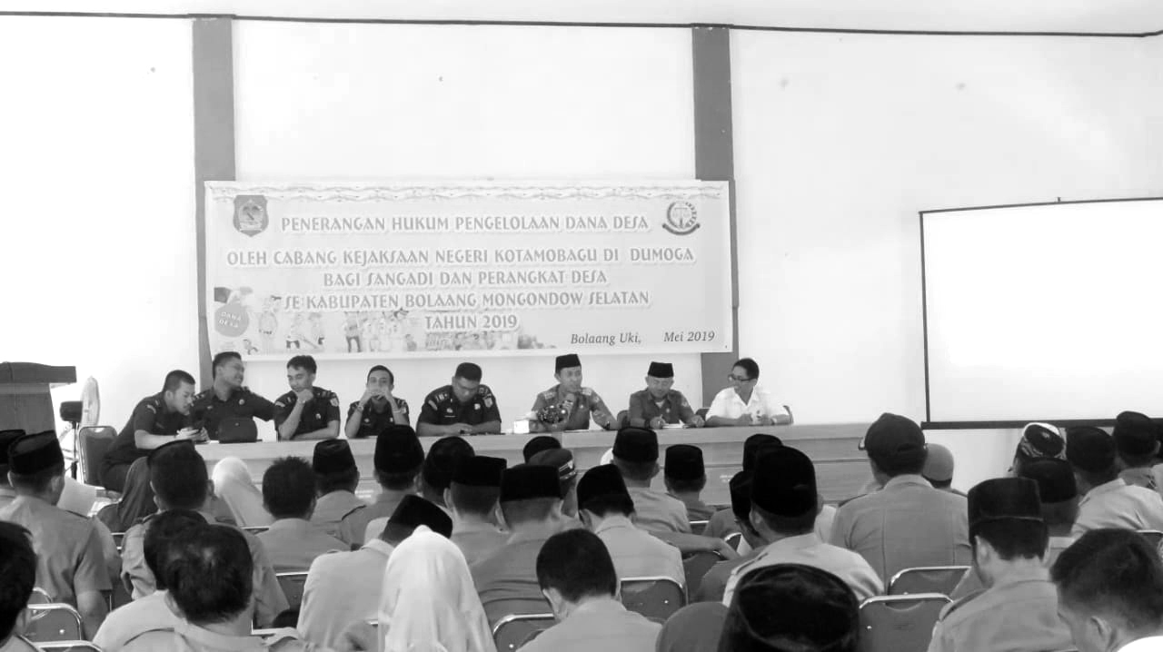 Bupati Buka Sosialisasi Kejaksanaan Soal Pengelolaan Dandes