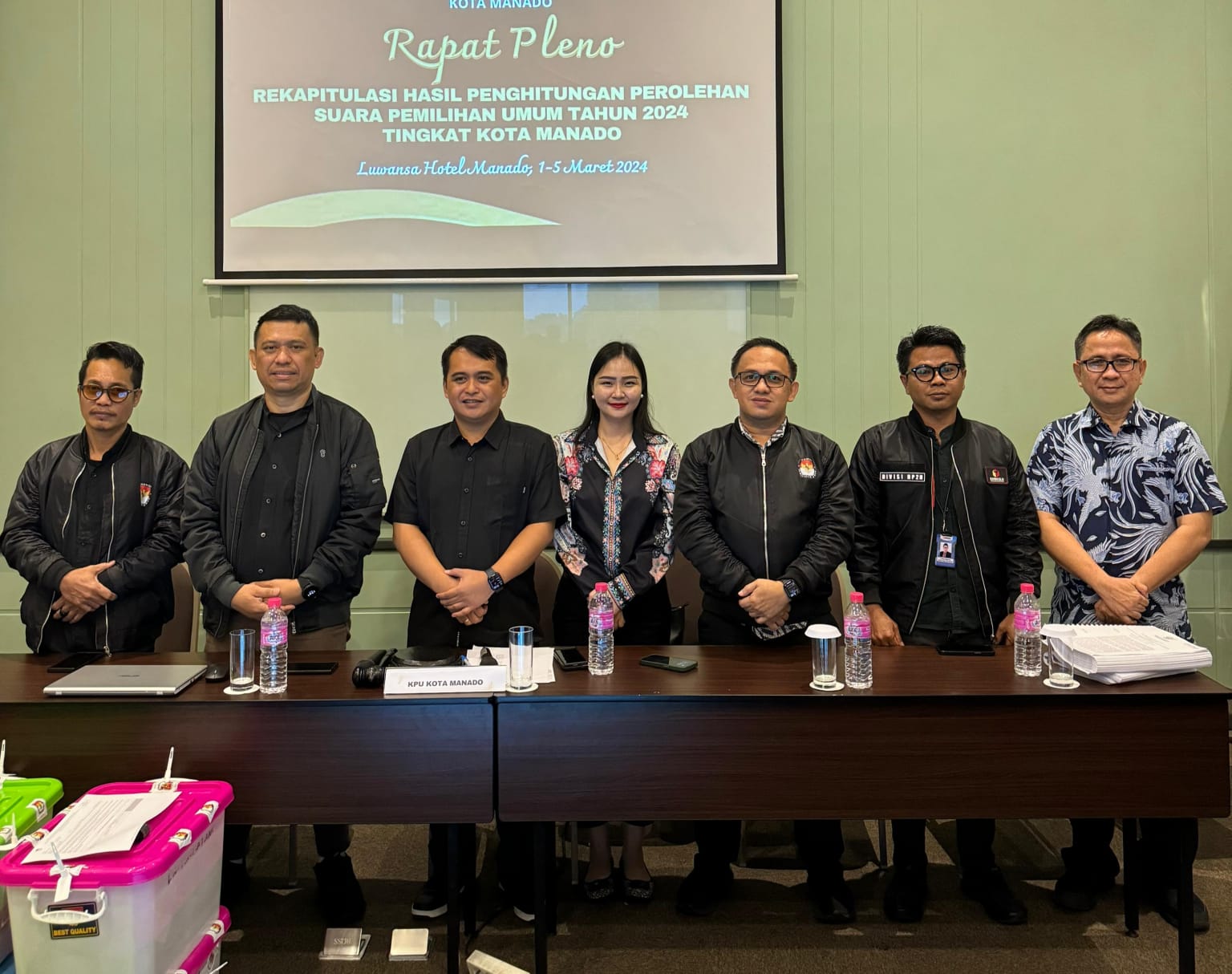 KPU Manado Rampungkan Penghitungan Suara Pemilu di Tingkat Kota