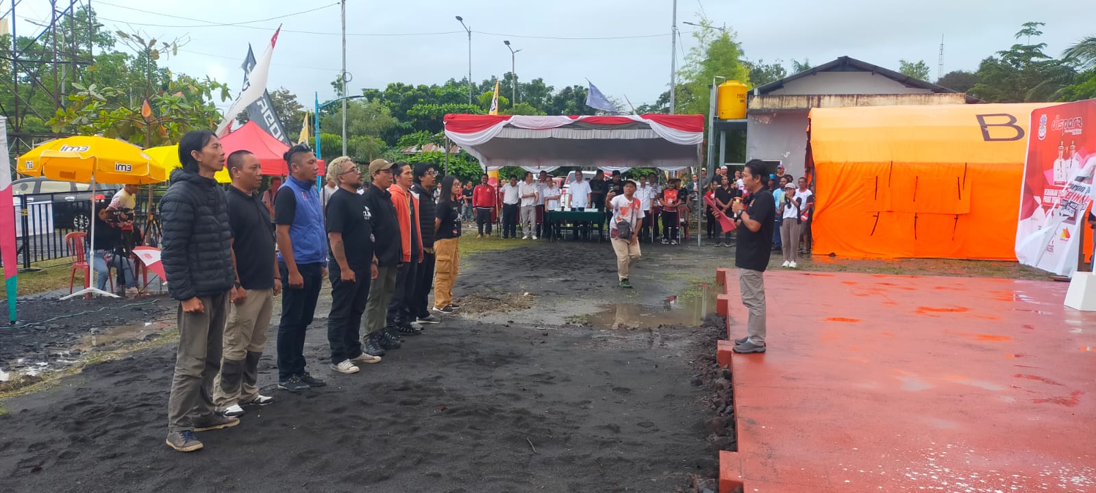 Panitia All Out di Kejurnas Panjat Tebing Piala Walikota Manado 2024