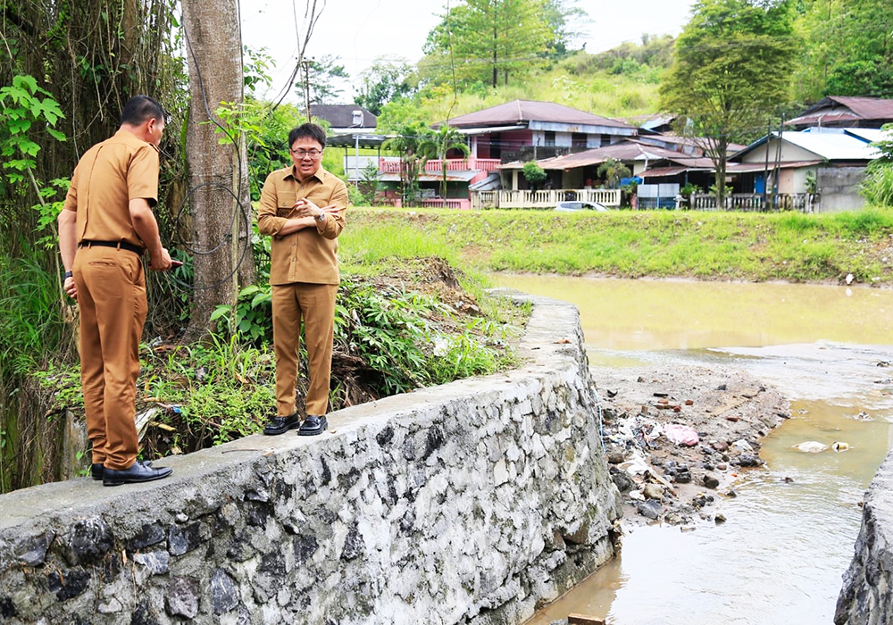 Kunjungi Paal II, Walikota Targetkan Perbaikan Infrastruktur Drainase