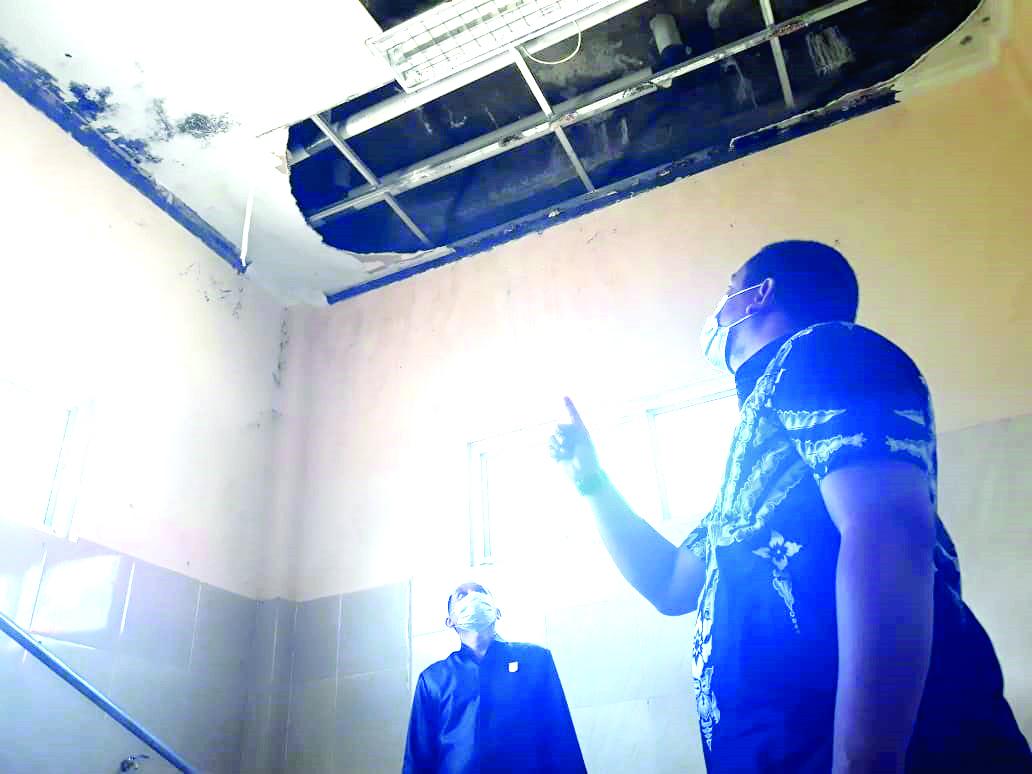 DPRD Bolmut Pelototi Kerusakan Sarpras Puskesmas