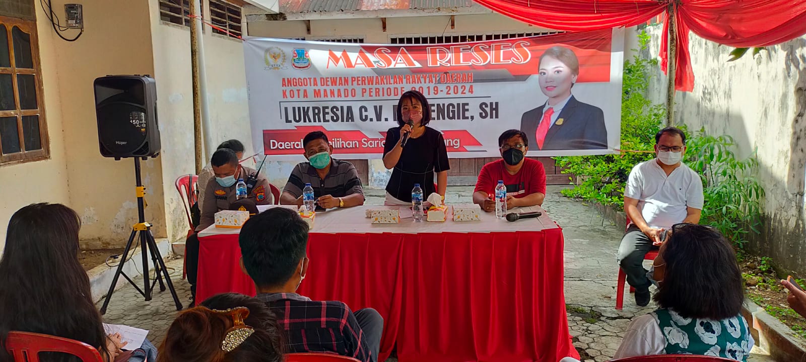Lukresia Jaring Asmara Warga Sario, Aktivitas di Taman Berkat Disorot