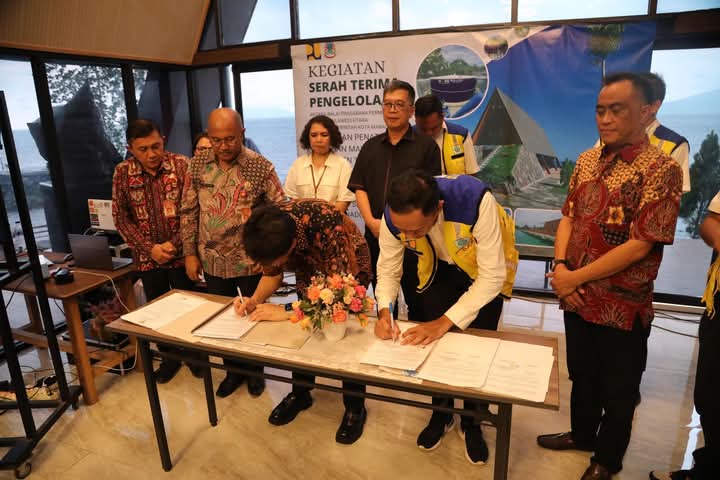 Resmi, Pengelolaan Pekerjaan Kawasan Malalayang dan Bunaken II ke Pemkot Manado