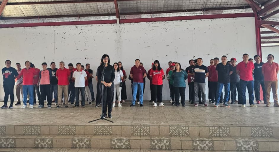  Sekda Watania Pimpin Apel Kerja Bakti Program Jumat Bersih