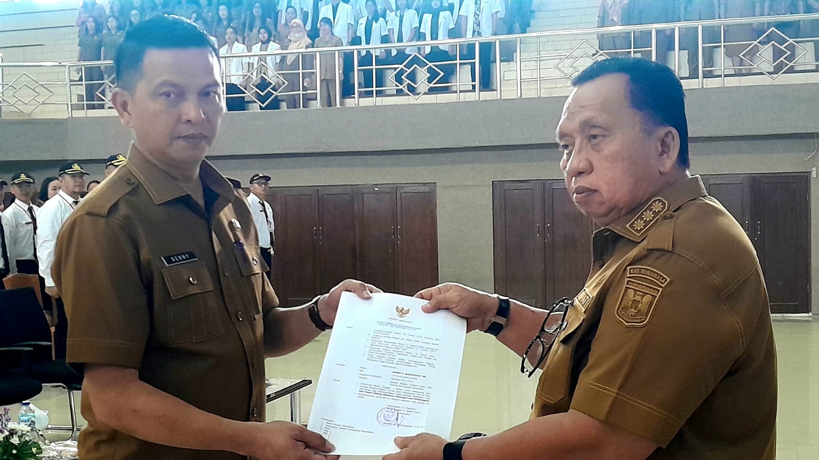 Apel Kerja Bulan Maret, Dua Pejabat Terima Surat Tugas Plt Staf Ahli