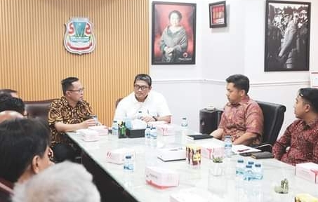 Wawali Terima Kunjungan Tim BPK RI