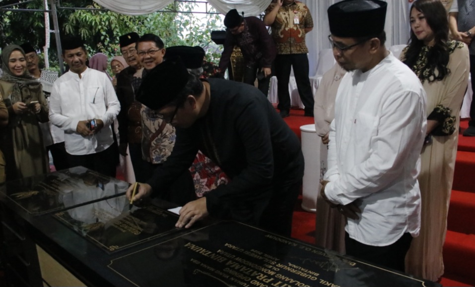 Safari Ramadan di BMR, Penatua Steven Kandouw Resmikan Islamic Centre Bolmut