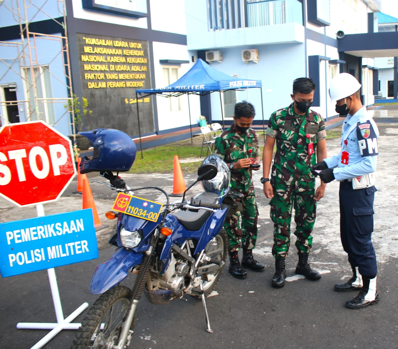 Opsgaktib Bulan Disiplin Dalam Rangka HUT ke-76 TNI AU di Manado