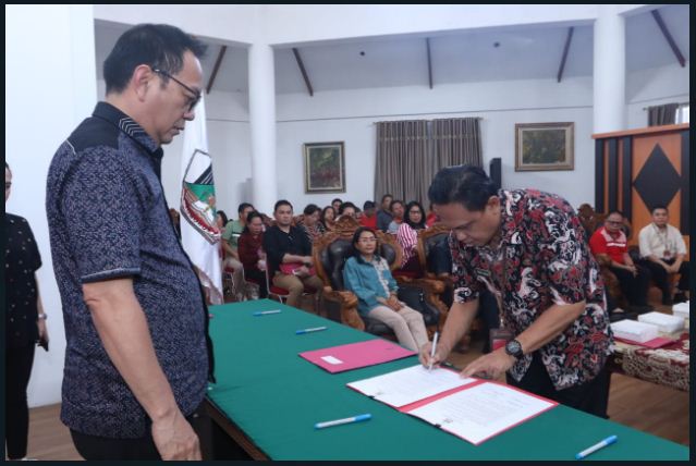 Tingkatkan Kinerja dan Reformasi Birokrasi,  Perjanjian Kinerja Diteken 