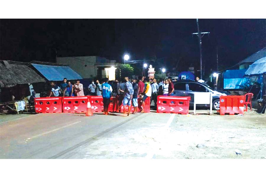 Efek PSBB Gorontalo, Warga Desa Tontulow Blokade Perbatasan