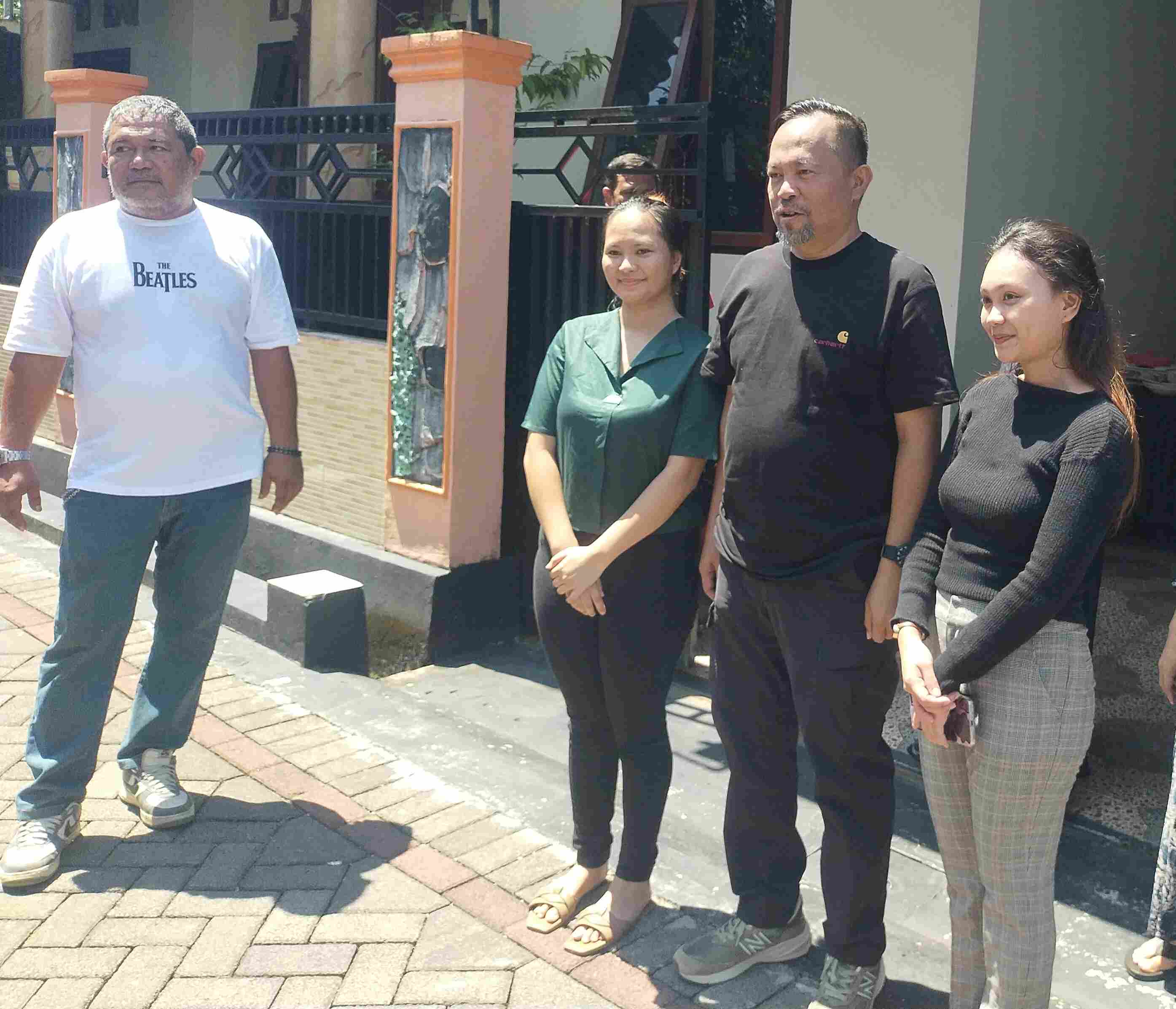 Kaum Muda Sambut Hangat AARS di Paal II