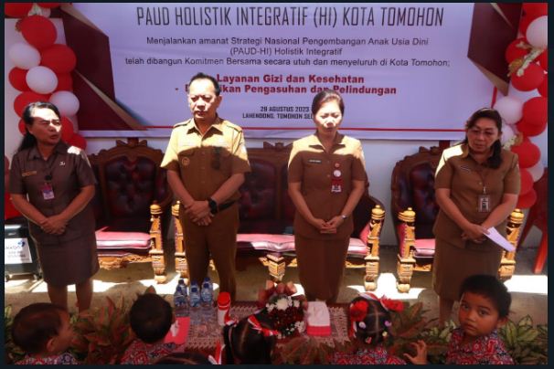Walikota Caroll Canangkan PAUD Holistik Integratif 