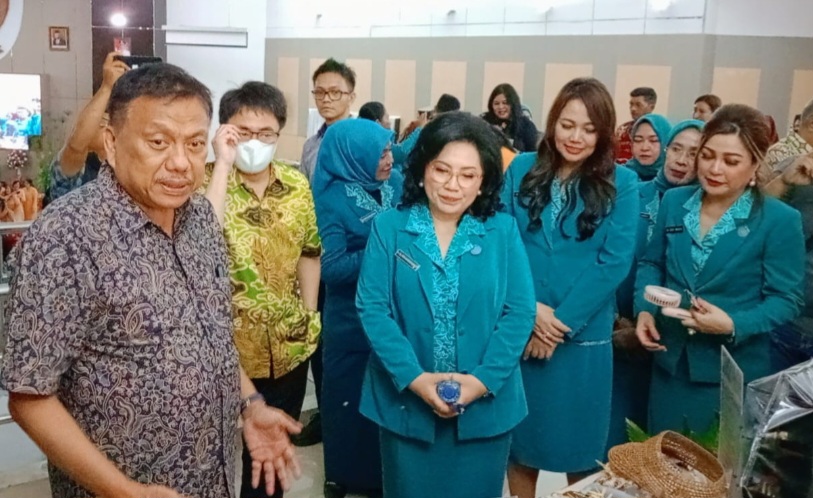 Hadiri Perayaan HKG PKK Sulut, Gubernur Olly Dorong Peningkatan Inovasi
