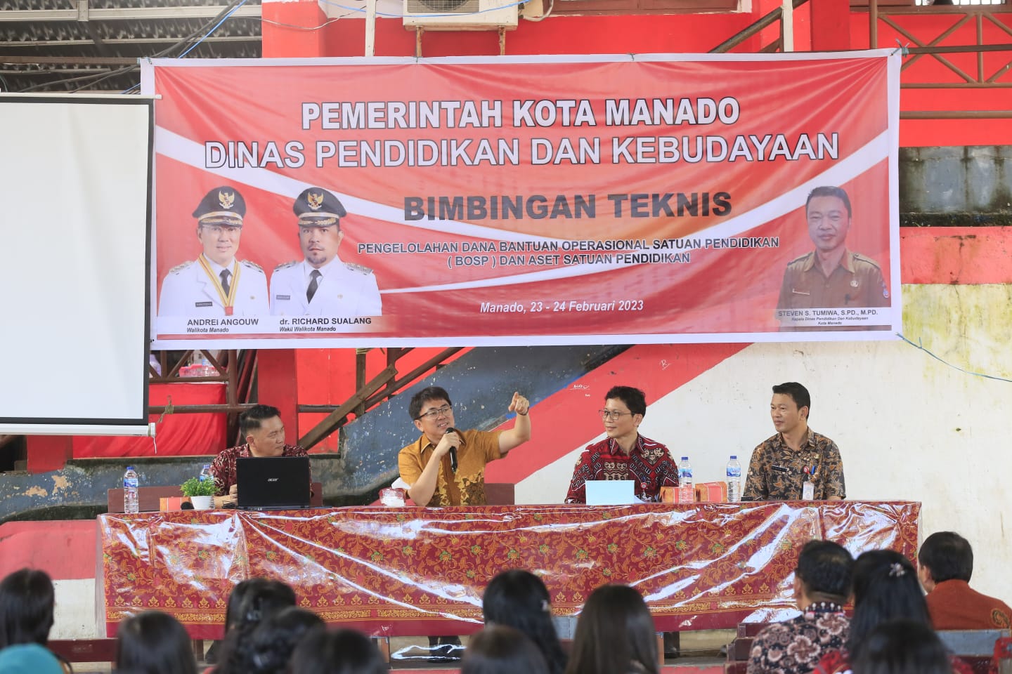 Walikota Minta Tiadakan Pungli di Lingkungan Sekolah