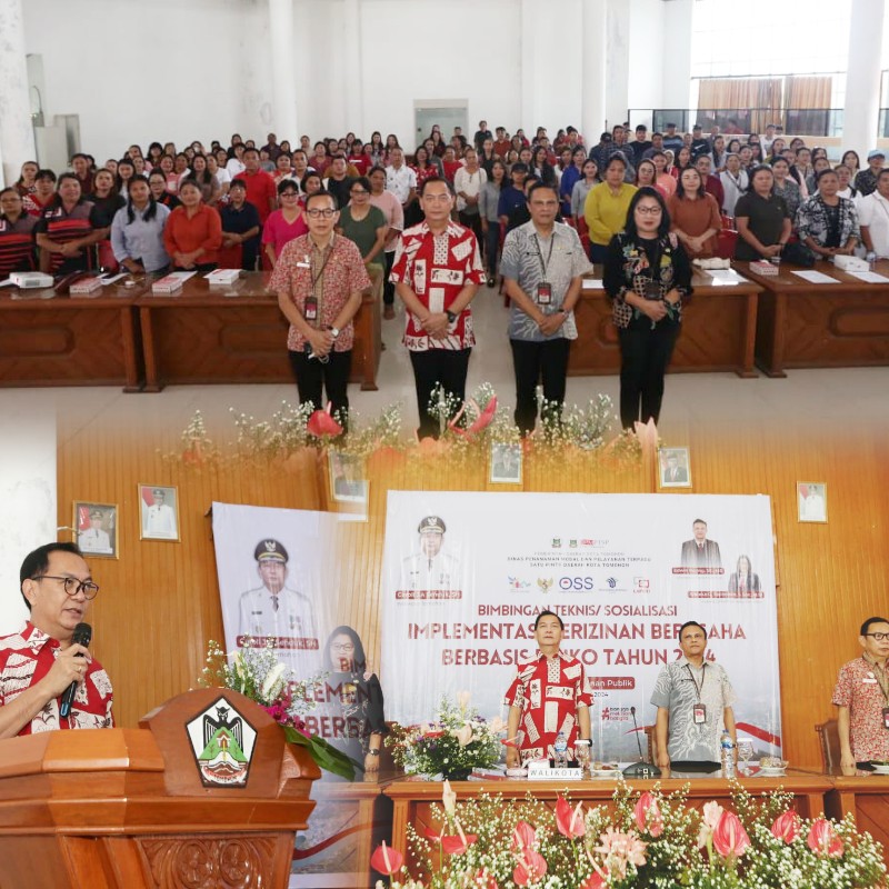 Implementasi Perizinan Berusaha Berbasis Risiko, Walikota Caroll: e-katalog Permudah Pasarkan Produk