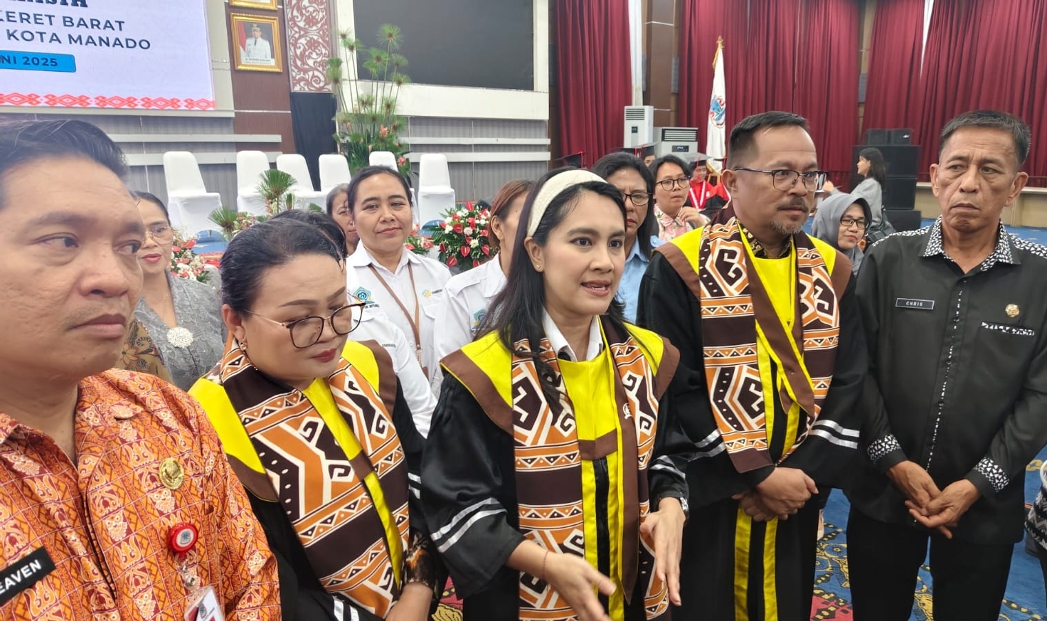 Wamen Ratu Ayu Isyana Bagoes Oka Melekat 4