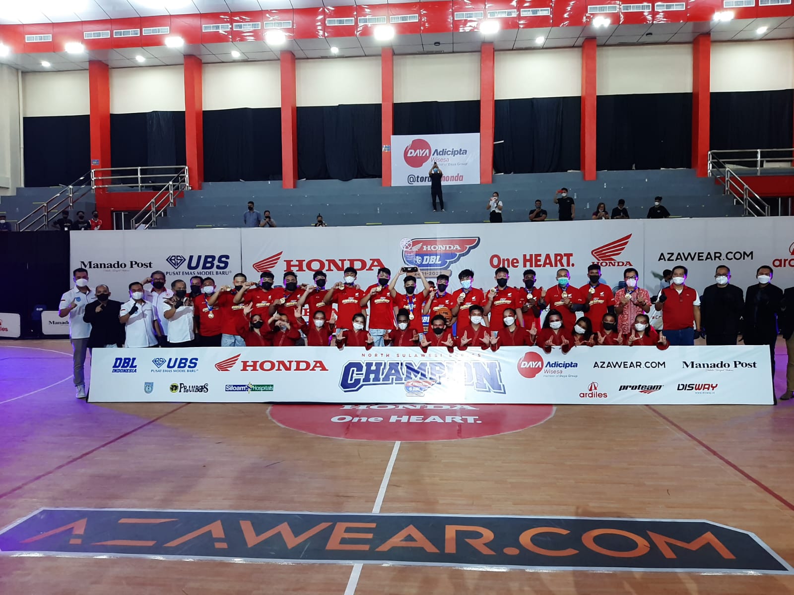 Tim Putri MIS & Tim Putra SMA Lokon St. Nikolaus Tomohon Jawara Honda DBL North Sulawesi Series