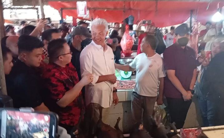 Ganjar Tanyai Soal Daging Ekstrim,  Berikut Tanggapan Dirut PD Pasar 