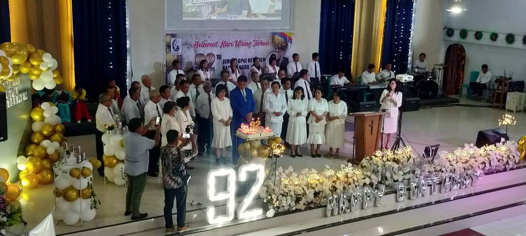HUT Jemaat GPdI Betlehem Raanan Baru ke-92 Sukses Digelar