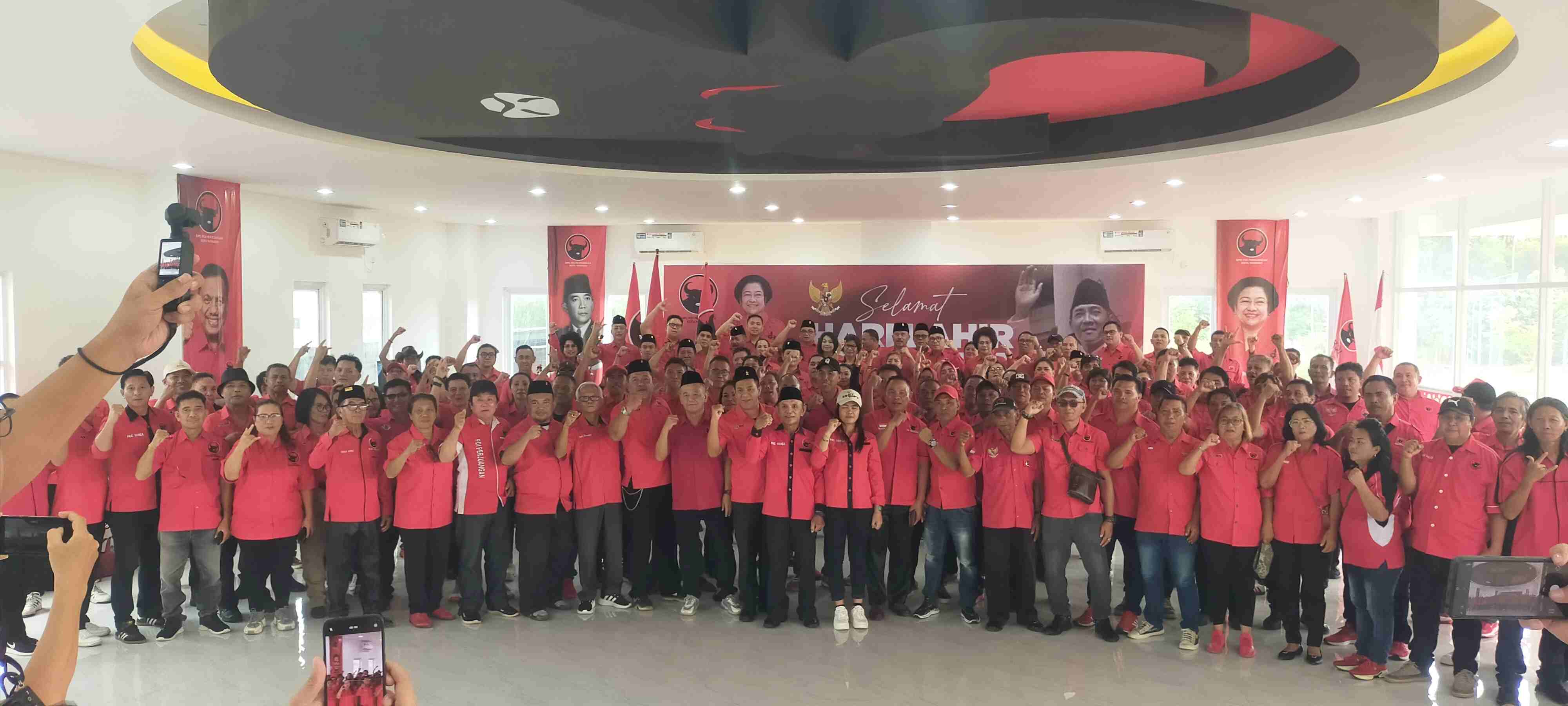 Sualang Pimpin Harla Pancasila DPC PDIP Manado, Dasar Negara Diingatkan