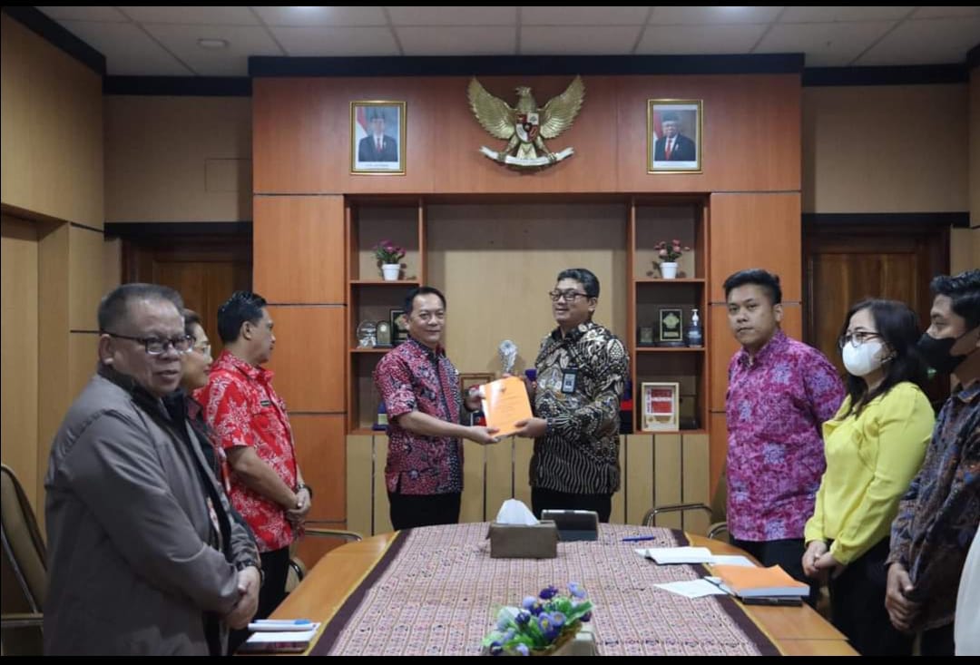Walikota Caroll Ikuti Exit Briefing BPK-RI di Sulut