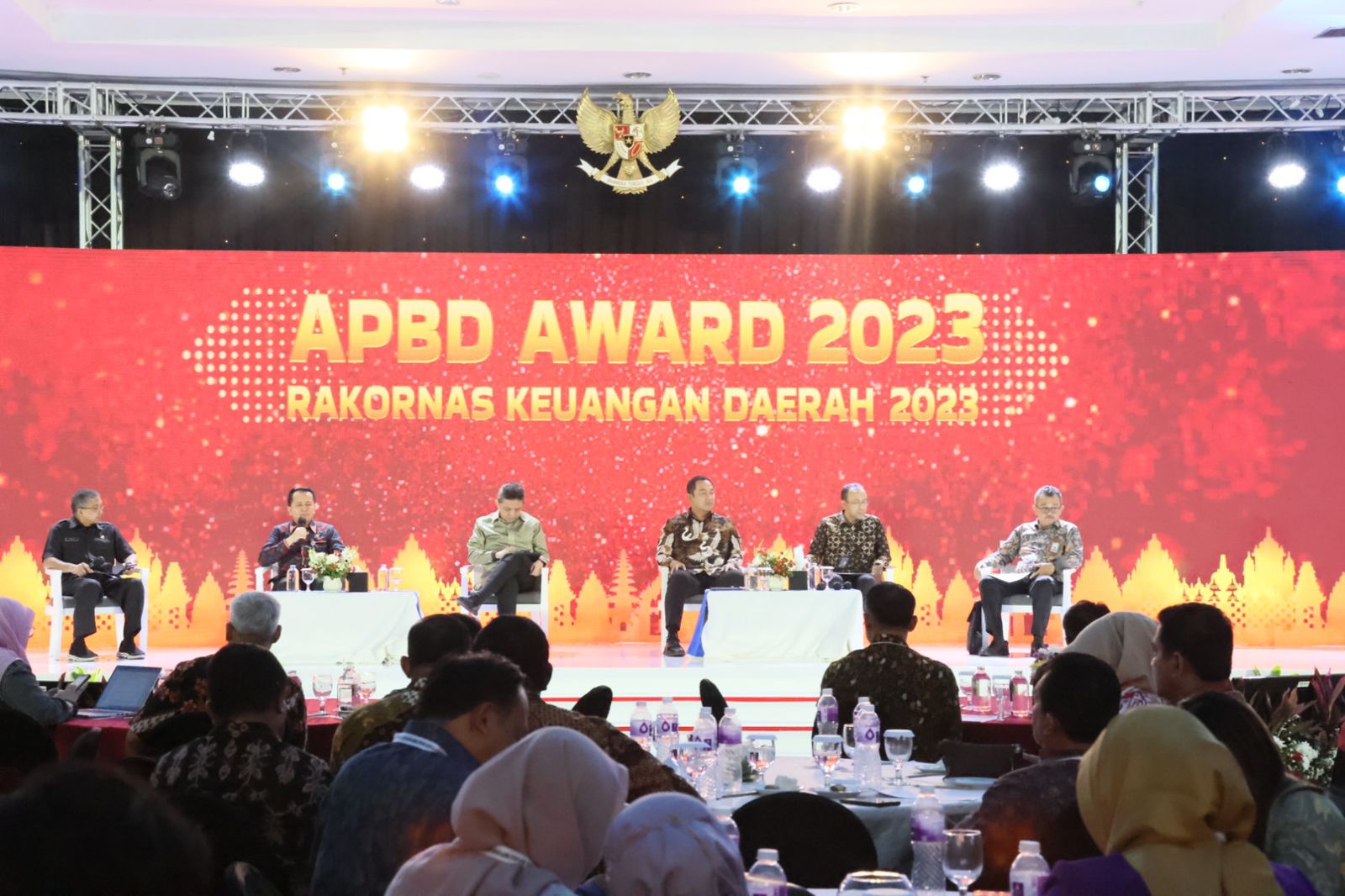 Sejumlah Daerah Terima Penghargaan Dari Mendagri, Siapa Saja?