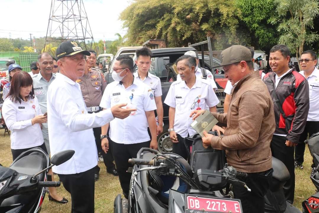 Pimpin Apel Kendaraan Dinas, Bupati Minsel Temukan Kendis Yang Belum Lunas Pajak
