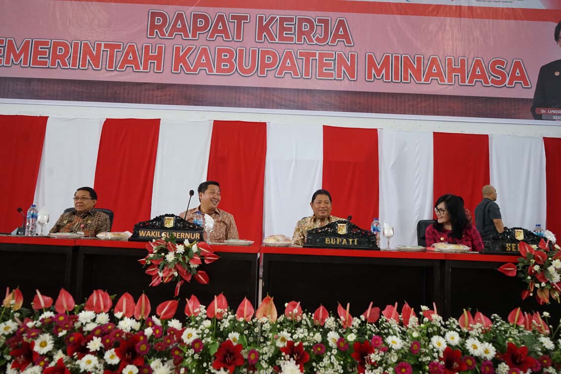Bupati Kumendong Laporkan Kondisi Pemerintahan di Minahasa Kepada Wagub Kandouw