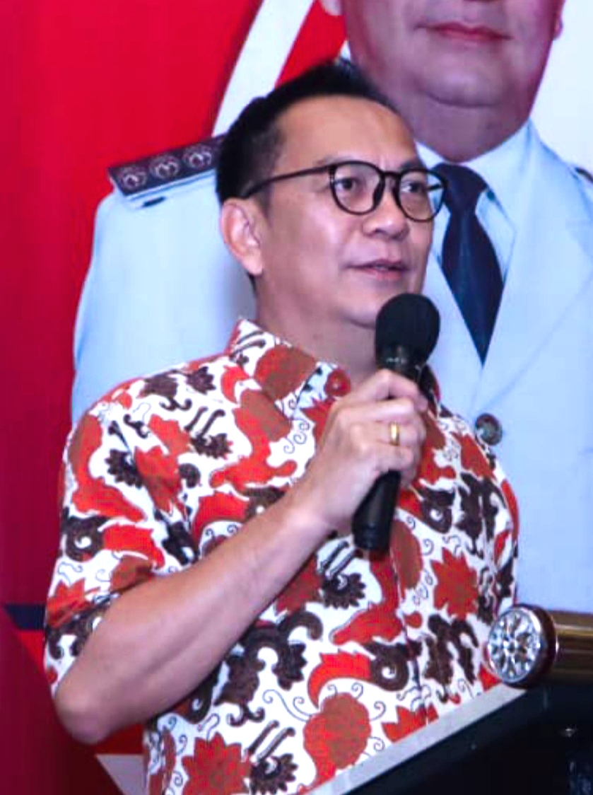 Walikota Carroll Senduk Luncurkan Program Pro Rakyat 2025, Fokus pada Peningkatan Pendidikan