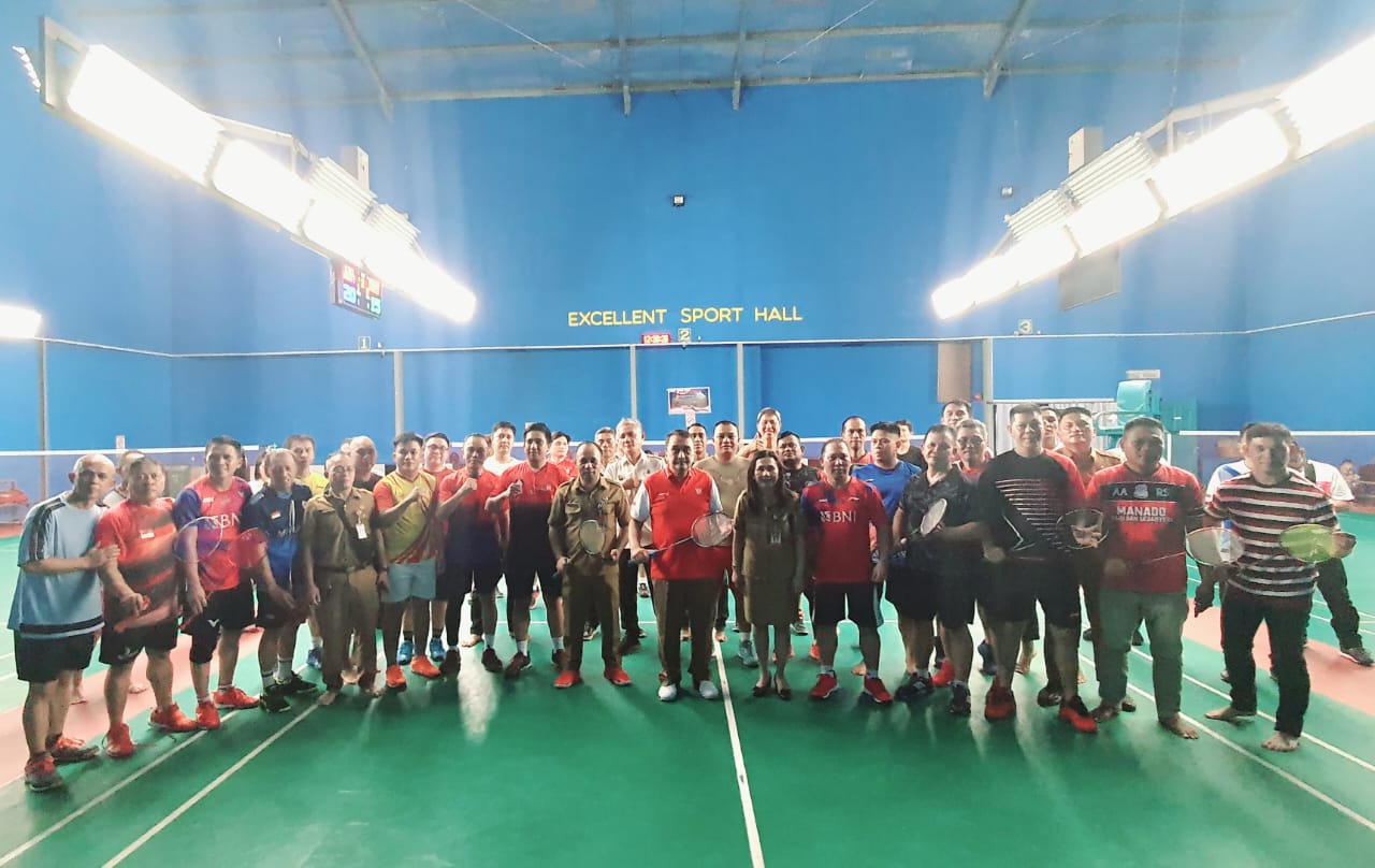 Sekda Mickler Lakat Buka Kejuaraan Bulutangkis, Songsong HUT ke -401:Kota Manado 