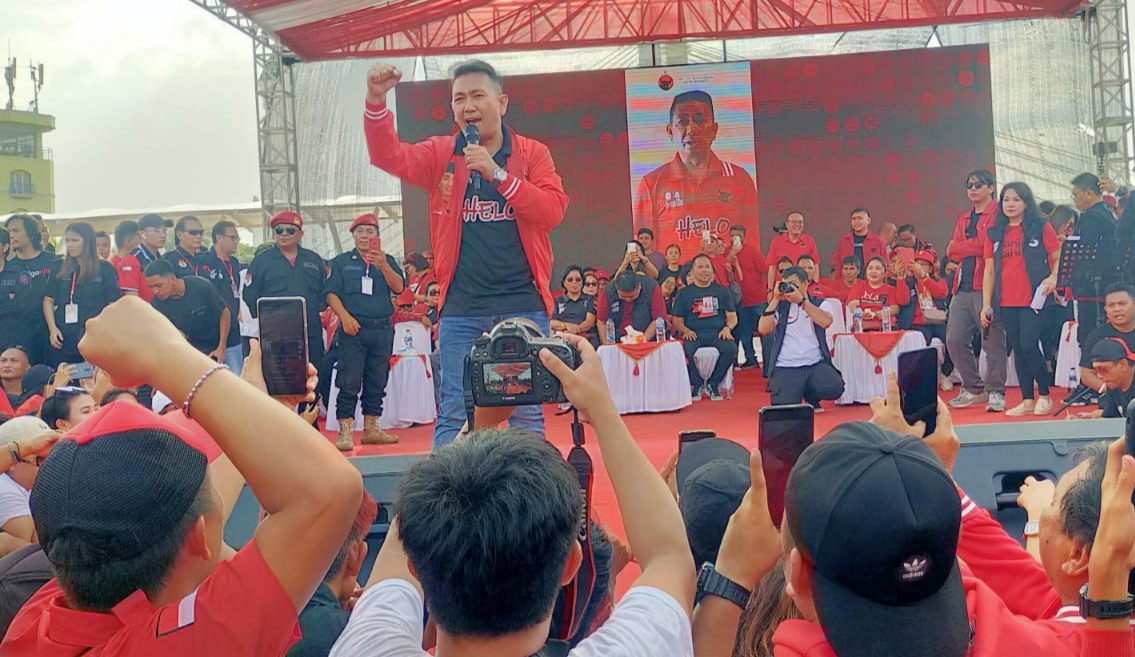 Caleg Hengky Kawalo Siram Semangat Kader Guna Raih “Hattrick” Kemenangan PDI-Perjuangan di Pilpres 