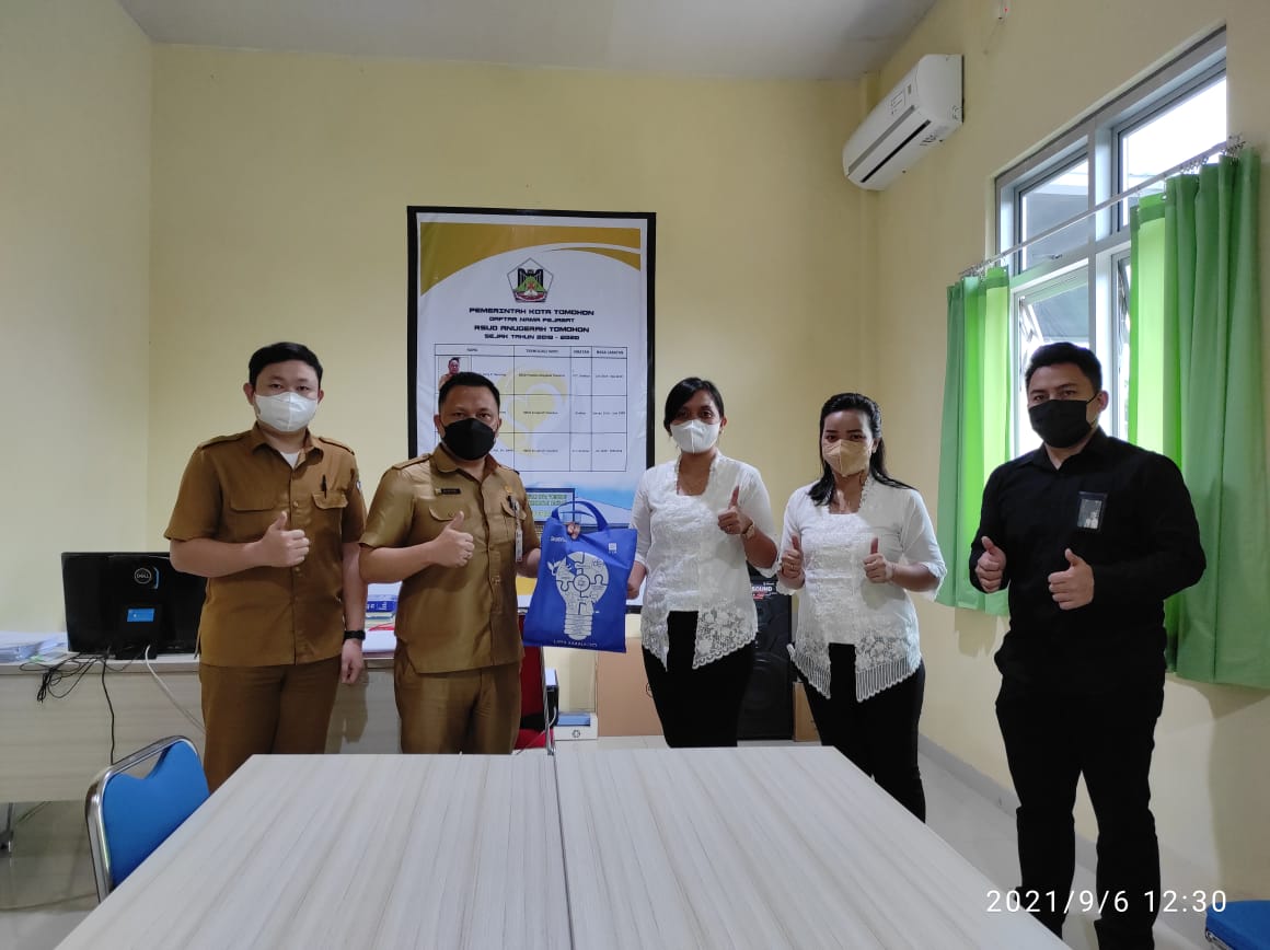 Hari Pelanggan Nasional  PLN  ULP Tomohon Kunjungi  RSUD Anugerah Tomohon