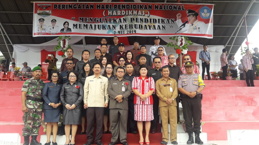 Sekda Irup Hardiknas di Narato