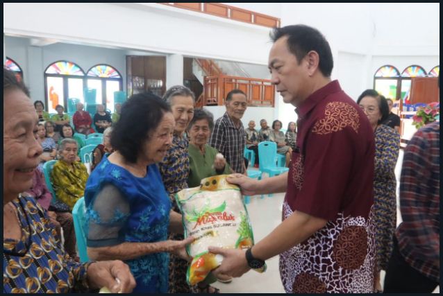 HUT ke 2 Lansia Lokon Empung, Ini Pesan Walikota Caroll