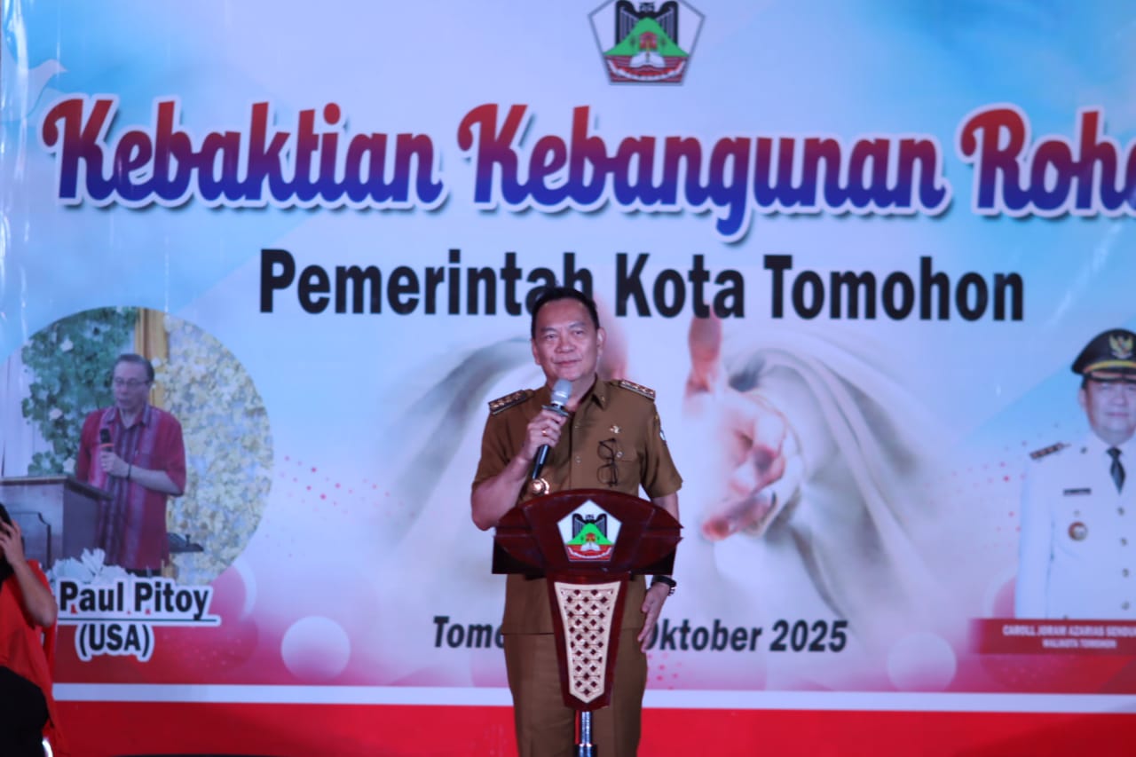 Wali Kota Tomohon Hadiri Ibadah KKR Pemerintah Kota Tomohon untuk Tingkatkan Kebangunan Rohani ASN