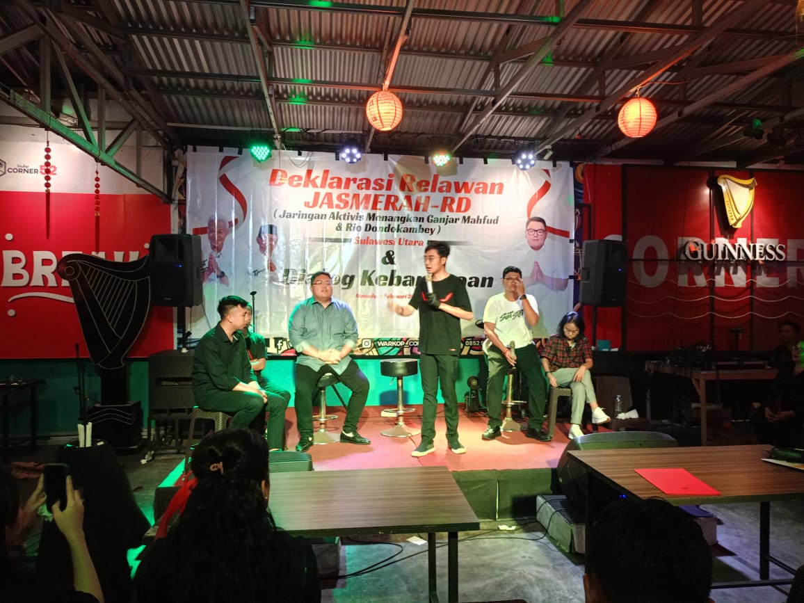 Relawan Jasmerah-RD Deklarasi Menangkan Ganjar-Mahfud dan Rio Dondokambey