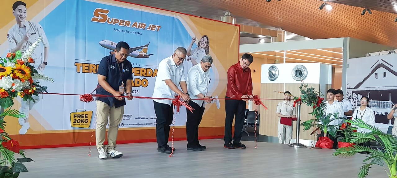 Super Air Jet Beraksi, Terbang Perdana Langsung dari Manado ke Balikpapan