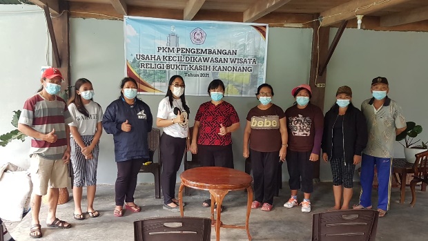 Adaptasi Digital, Kunci Pengembangan Usaha Kecil di Kawasan Wisata Religi Bukit Kasih