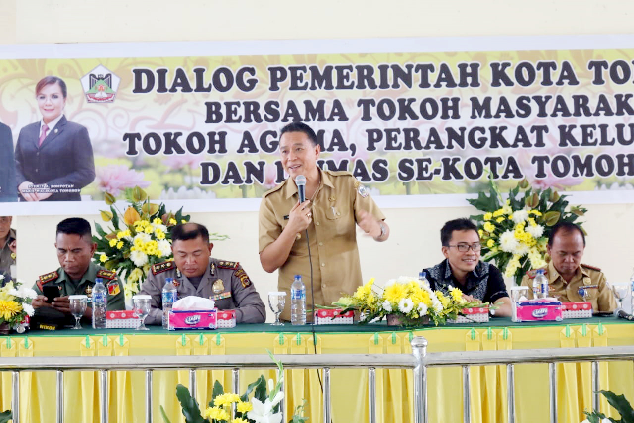 Jaga Stabilitas Keamanan, Walikota Minta Linmas Jadi Teladan