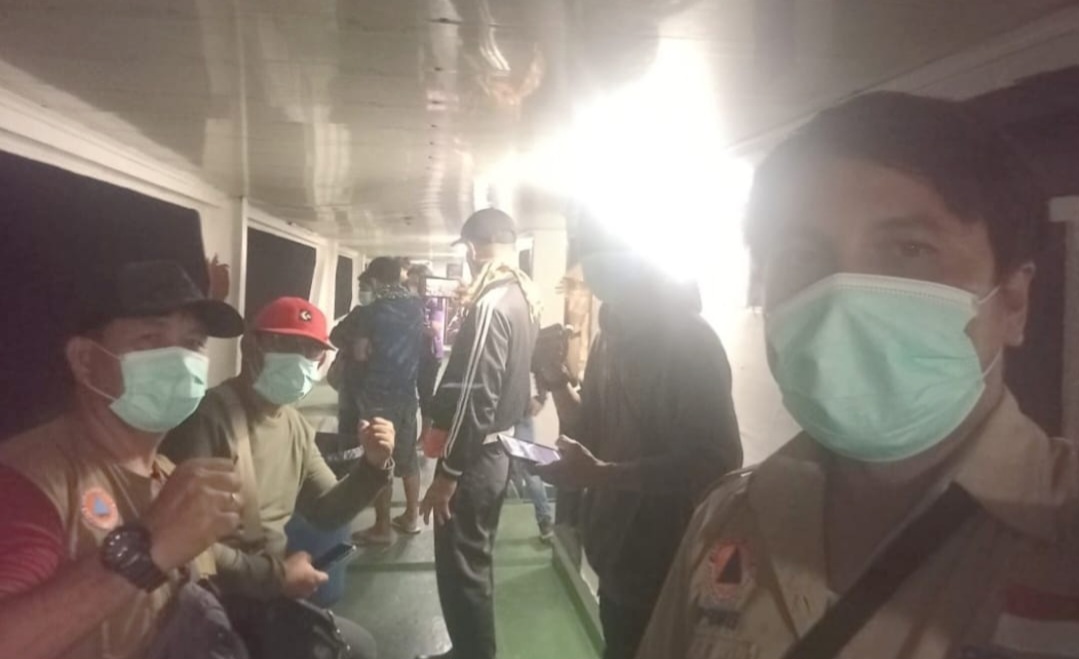 Erupsi Gunung Ruang Tagulandang Meningkat, BPBD Sulut Bawa Bantuan