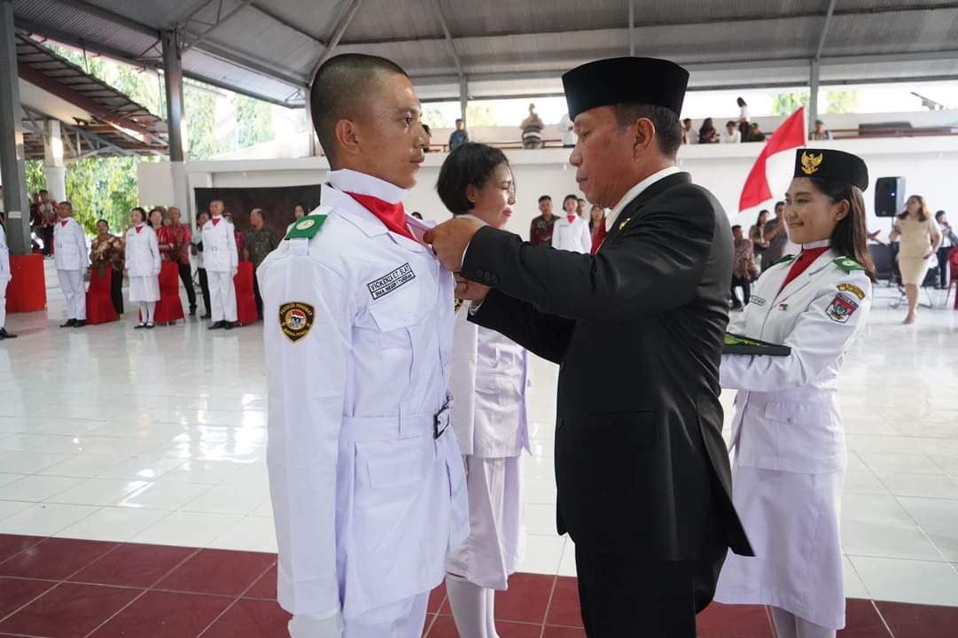 Kukuhkan Paskibraka Minsel Tahun 2024, Ini Pesan Bupati FDW