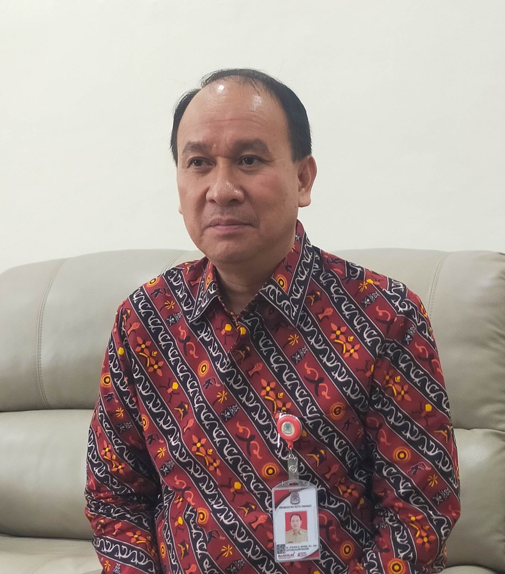Capaian Setoran Pajak di Bapenda Manado 2 Bulan Terakhir Mulus, Tarif Turun ke 10 Persen